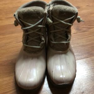 Sperry duck boots